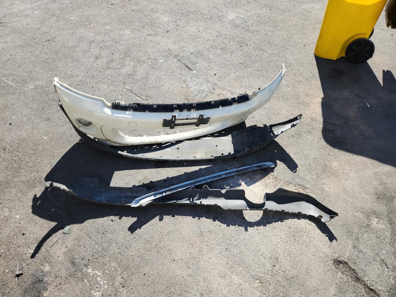 2011 Mini Cooper VIN: WMWZN3C50BT265131 Lot: 80729135