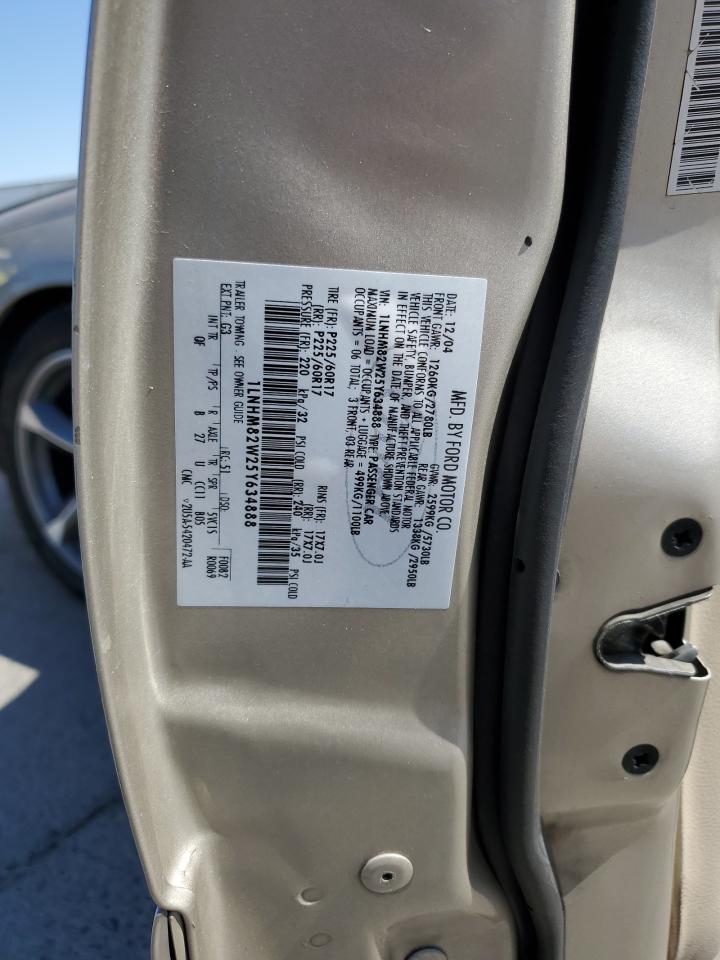 2005 Lincoln Town Car Signature Limited VIN: 1LNHM82W25Y634888 Lot: 80805495