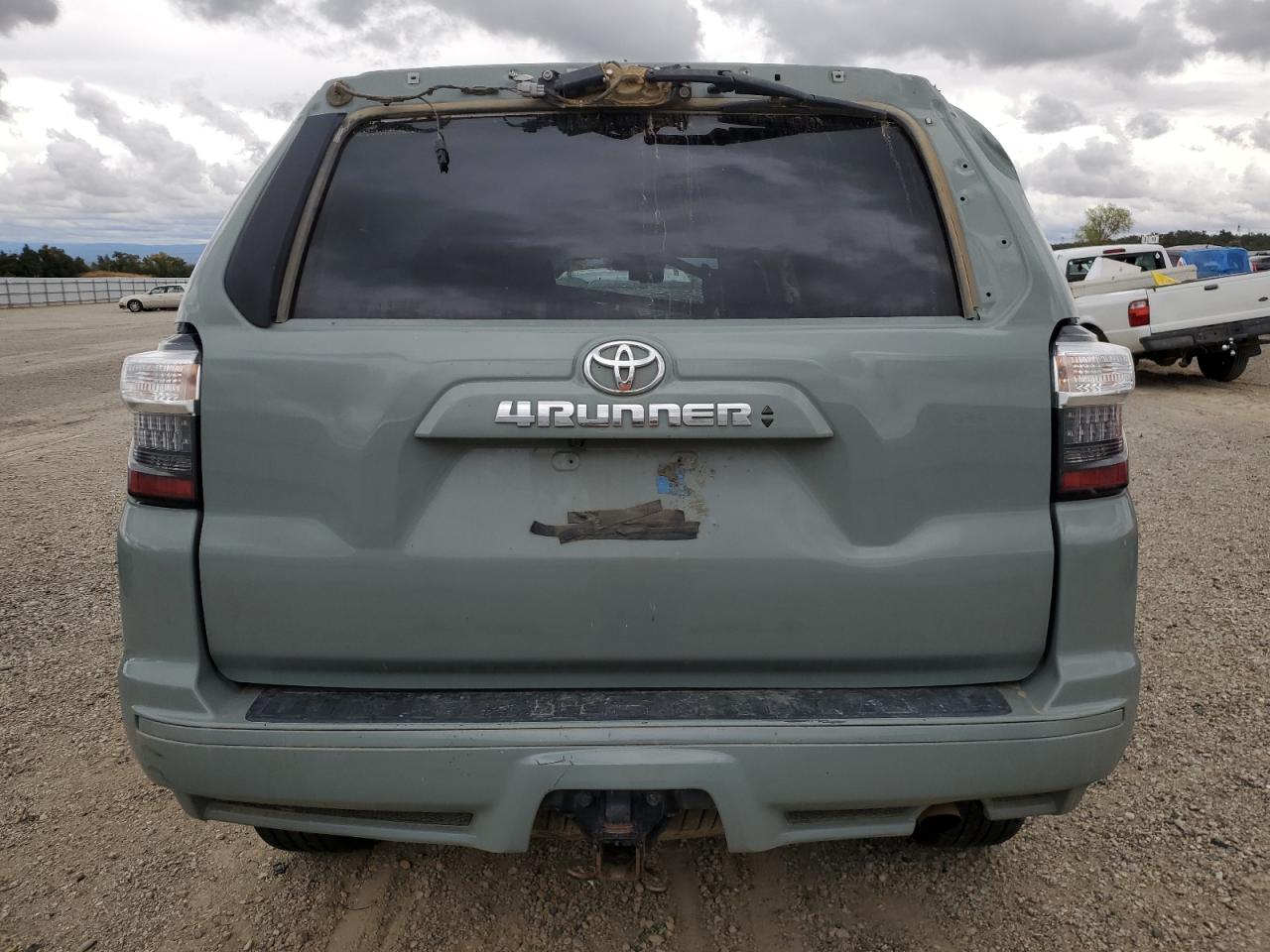 2022 Toyota 4Runner Sr5 Premium VIN: JTESU5JR0N5984862 Lot: 84027675