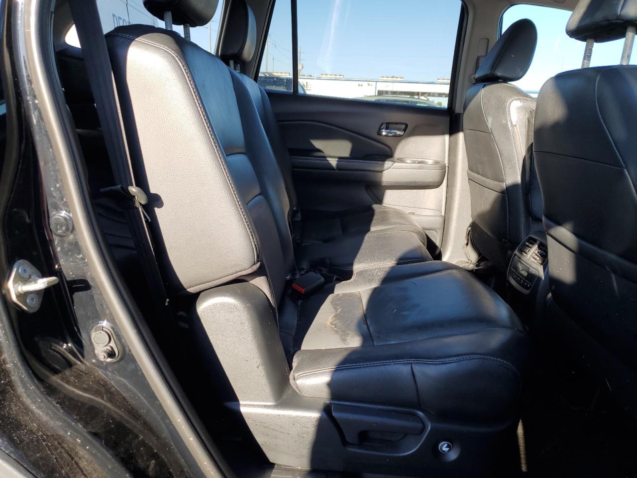 2018 Honda Pilot Exl VIN: 5FNYF5H59JB030714 Lot: 81754605