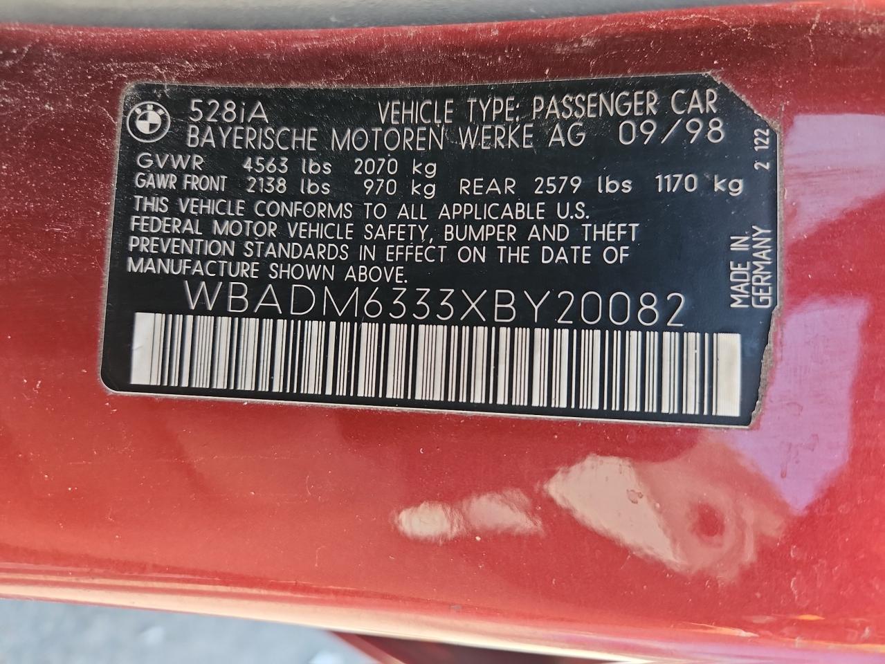 1999 BMW 528 I Automatic VIN: WBADM6333XBY20082 Lot: 81728785
