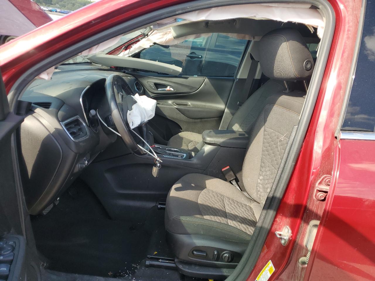 2018 Chevrolet Equinox Lt VIN: 3GNAXJEV0JS555543 Lot: 81700055