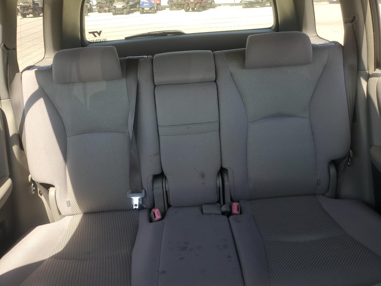 2004 Toyota Highlander Base VIN: JTEGP21A740013634 Lot: 71054345