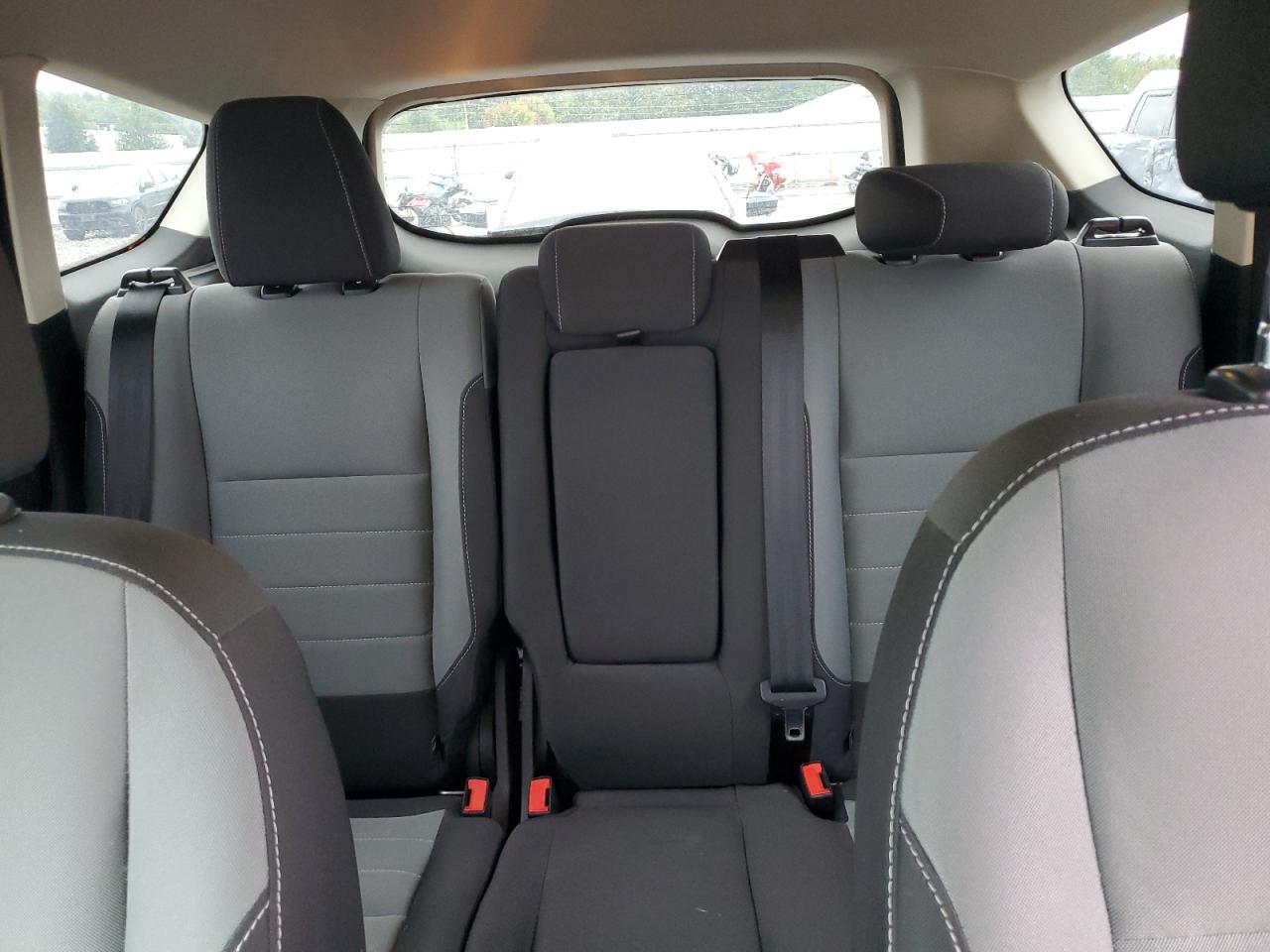 2016 Ford Escape Se VIN: 1FMCU9GX0GUB10151 Lot: 81646055