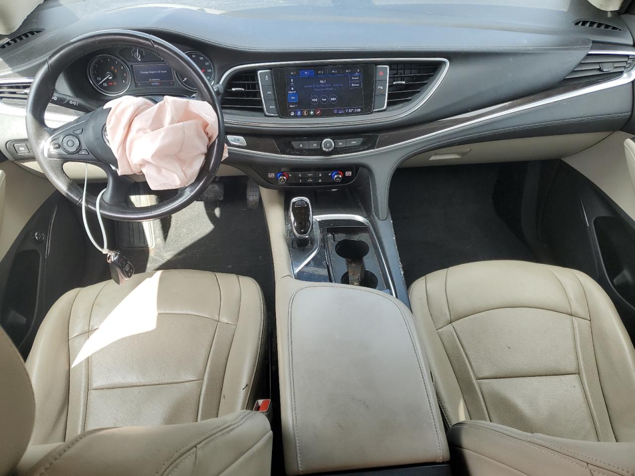 2020 Buick Enclave Essence VIN: 5GAEVAKW3LJ141904 Lot: 81739505