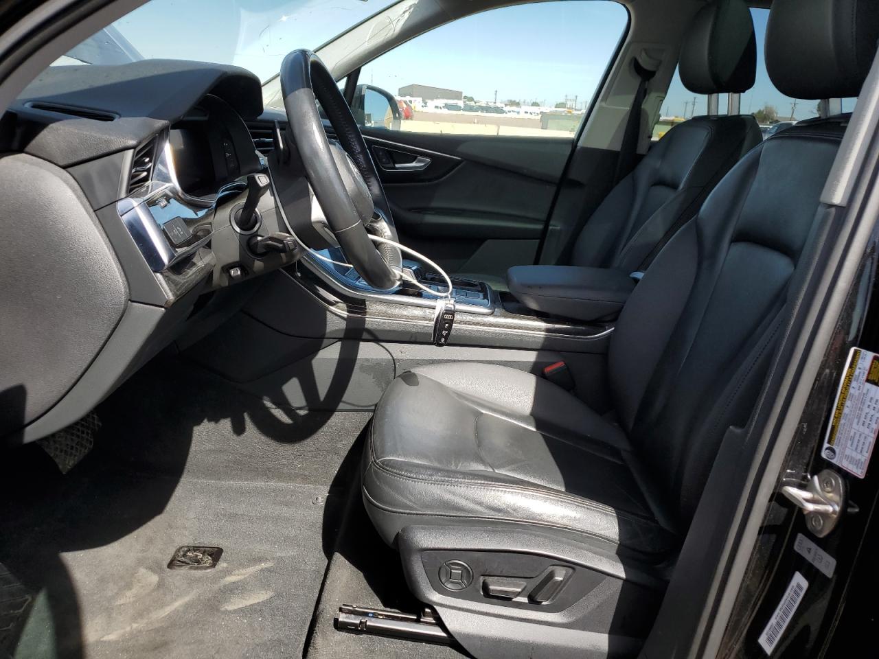 2020 Audi Q7 Premium Plus VIN: WA1LXAF75LD002207 Lot: 82041875