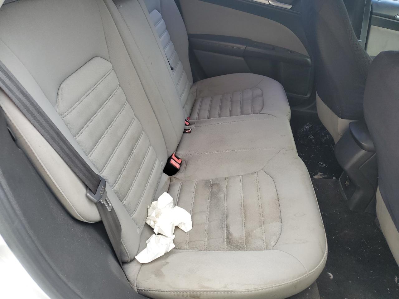 2013 Ford Fusion S VIN: 3FA6P0G70DR262878 Lot: 81832435