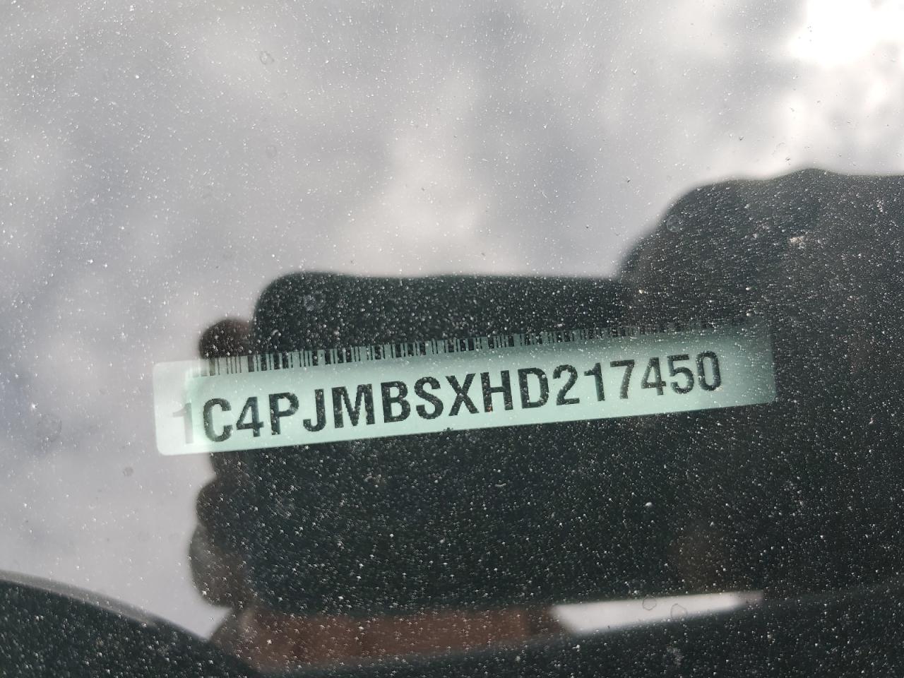 2017 Jeep Cherokee Trailhawk VIN: 1C4PJMBSXHD217450 Lot: 80142225