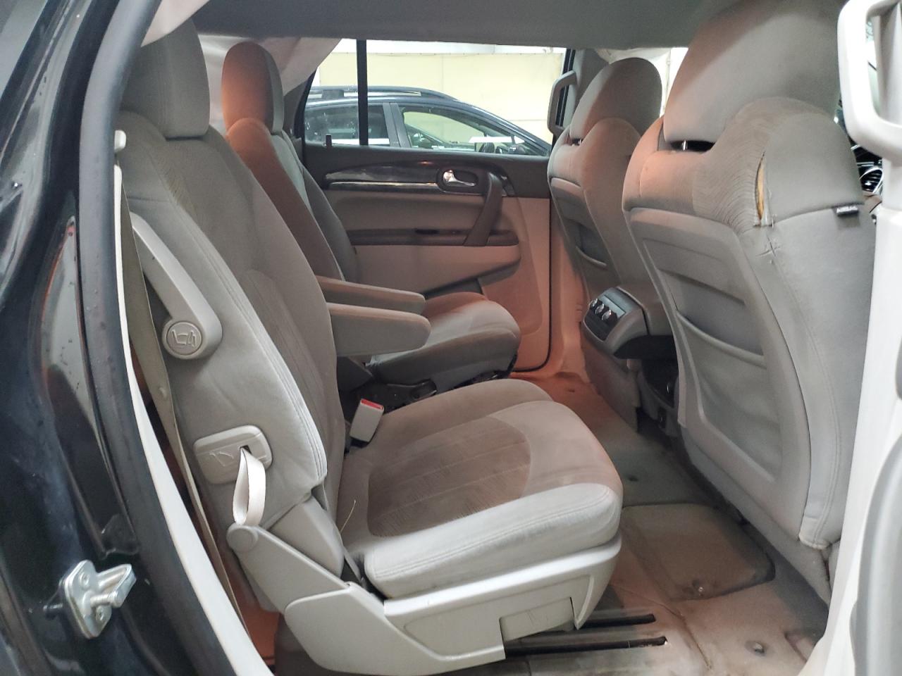 2017 Buick Enclave VIN: 5GAKRAKD7HJ303952 Lot: 71224335