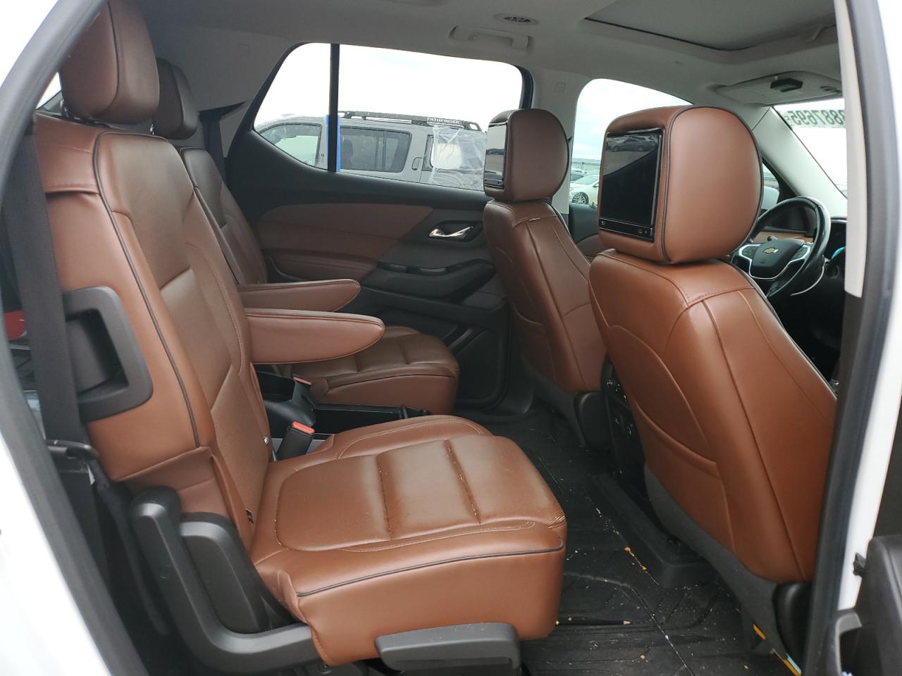 2018 Chevrolet Traverse High Country VIN: 1GNEVKKW2JJ157164 Lot: 83887695