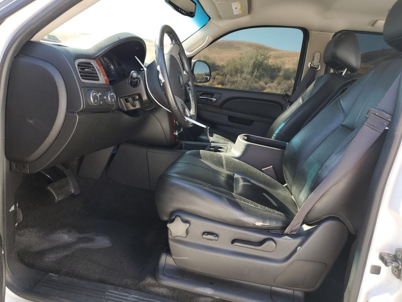 2014 Chevrolet Tahoe K1500 Lt VIN: 1GNSKBE02ER119380 Lot: 81695585