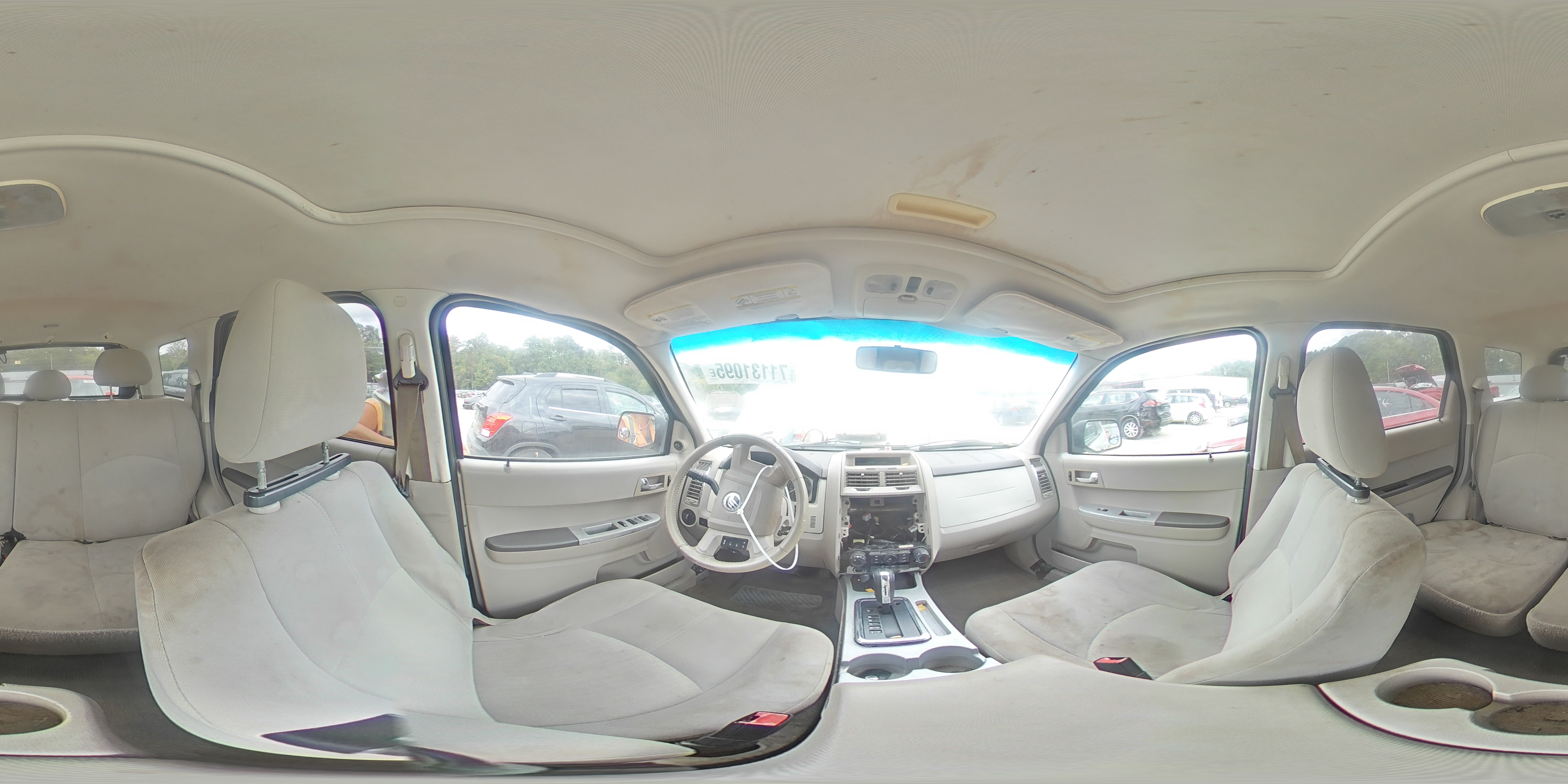 2008 Mercury Mariner VIN: 4M2CU81Z38KJ43743 Lot: 71131095