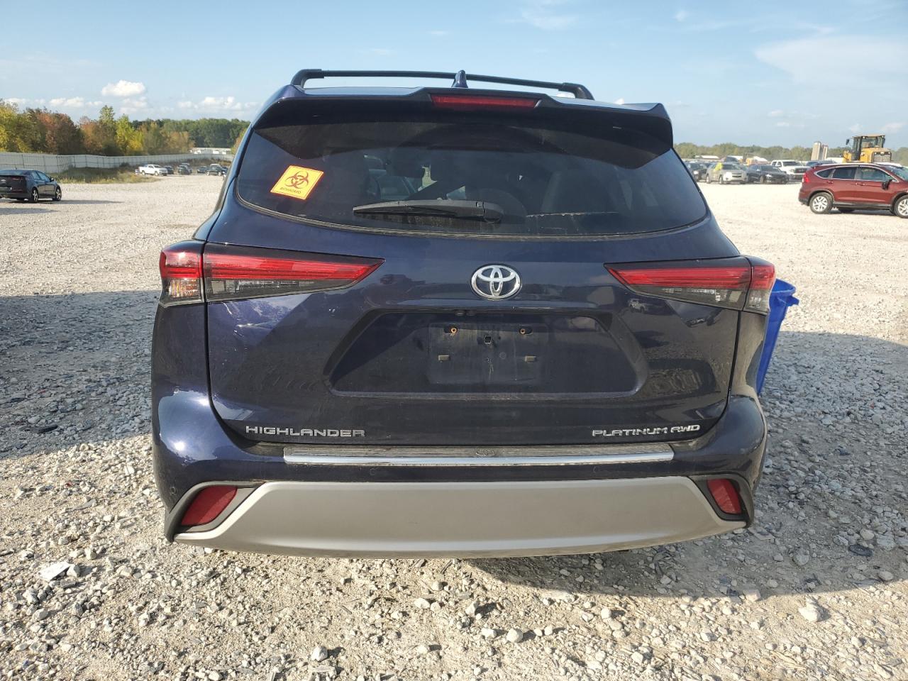 2021 Toyota Highlander Platinum VIN: 5TDFZRBH1MS103695 Lot: 81712225