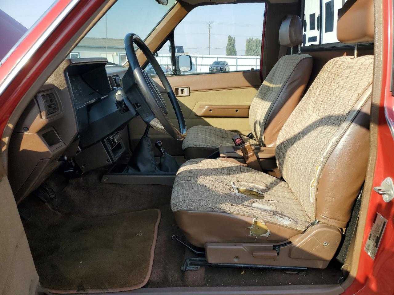 1986 Toyota Pickup Rn64 Sr5 VIN: JT4RN64S5G5041115 Lot: 83928605