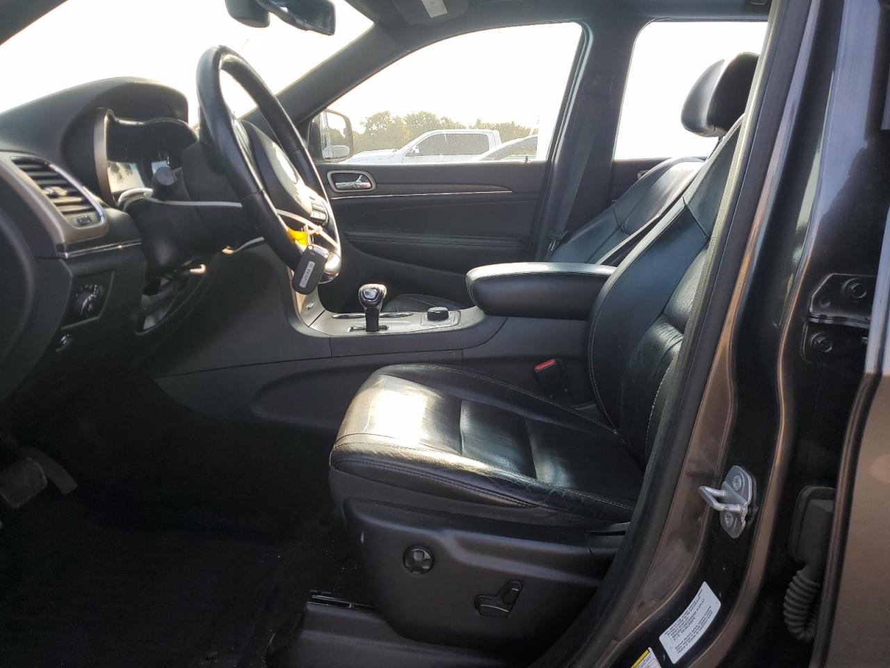 2015 Jeep Grand Cherokee Limited VIN: 1C4RJFBG4FC637112 Lot: 72084585