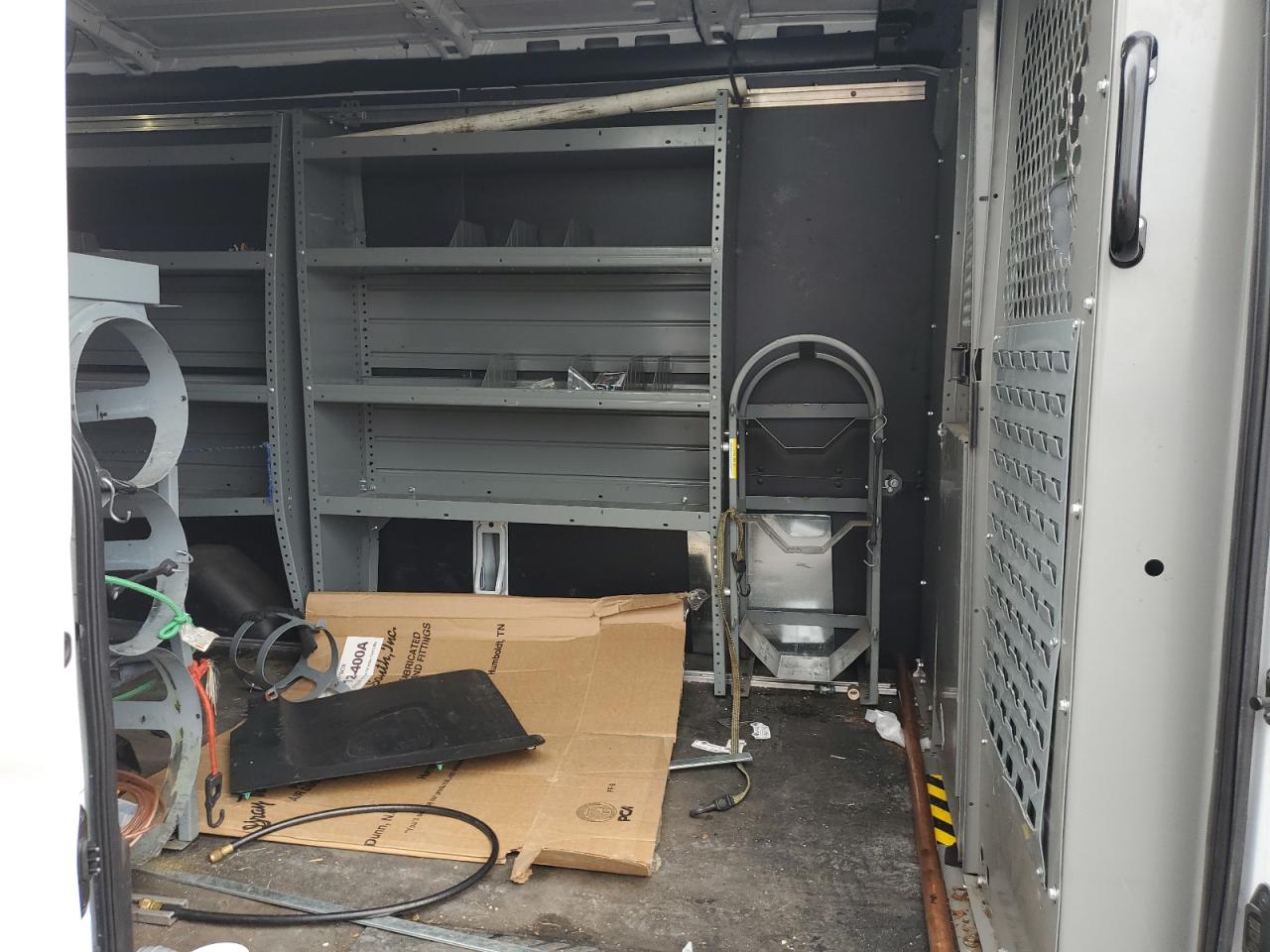 2019 Ford Transit T-250 VIN: 1FTYR2CM7KKB18587 Lot: 84433325