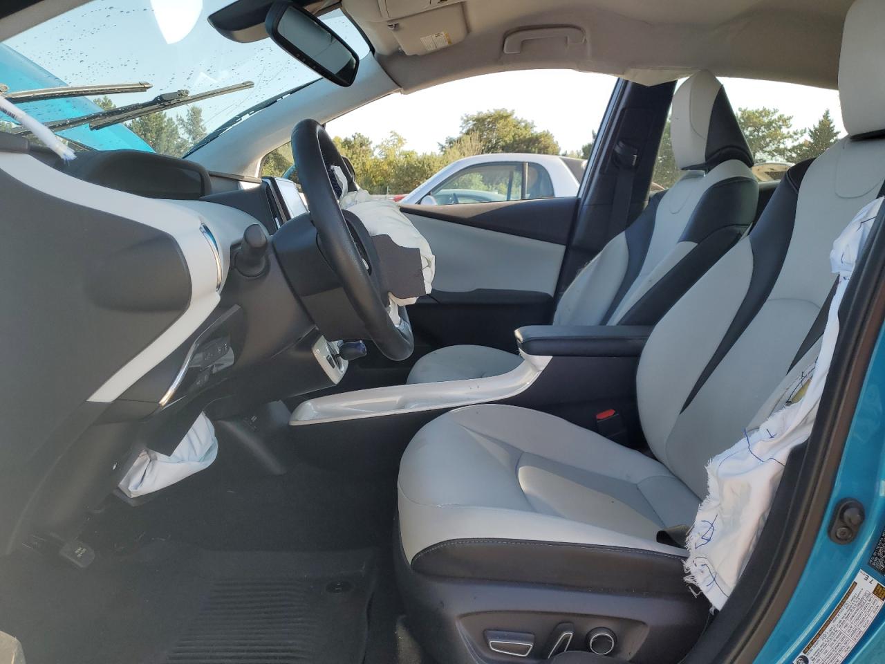 2017 Toyota Prius Prime VIN: JTDKARFP2H3037172 Lot: 81256345