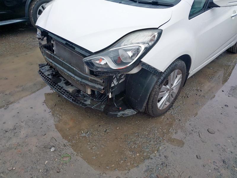 2013 HYUNDAI IX20 STYLE AUTO 