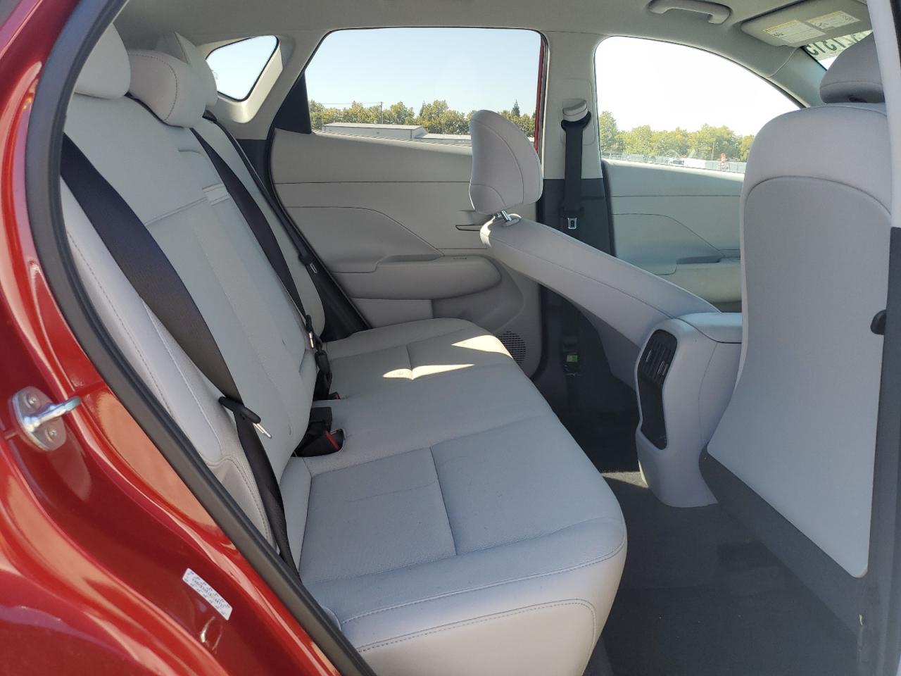 2024 Hyundai Kona Sel VIN: KM8HB3AB1RU100737 Lot: 81327315