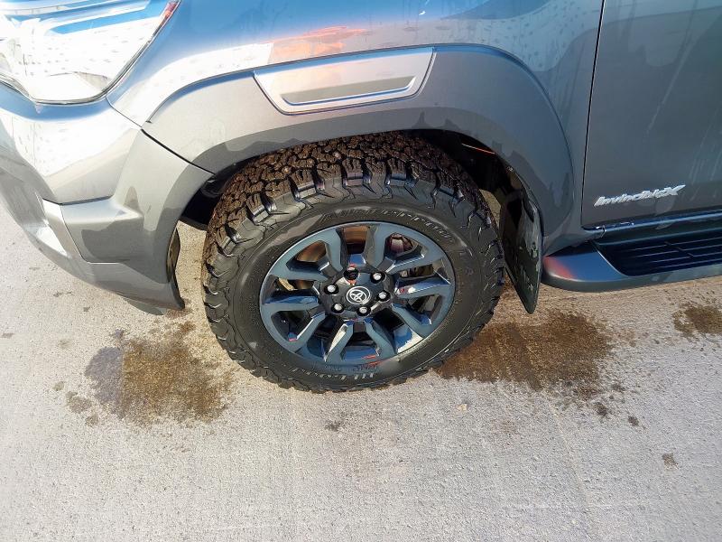 2024 TOYOTA HILUX INVINCIB X D-4D4WD 