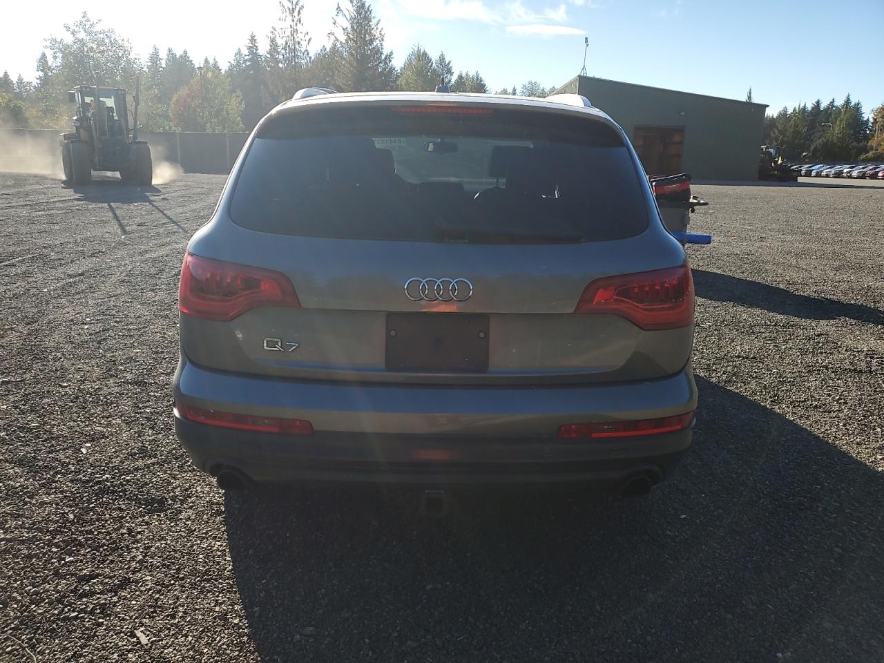 2013 Audi Q7 Premium Plus VIN: WA1LGAFE2DD015433 Lot: 84413315