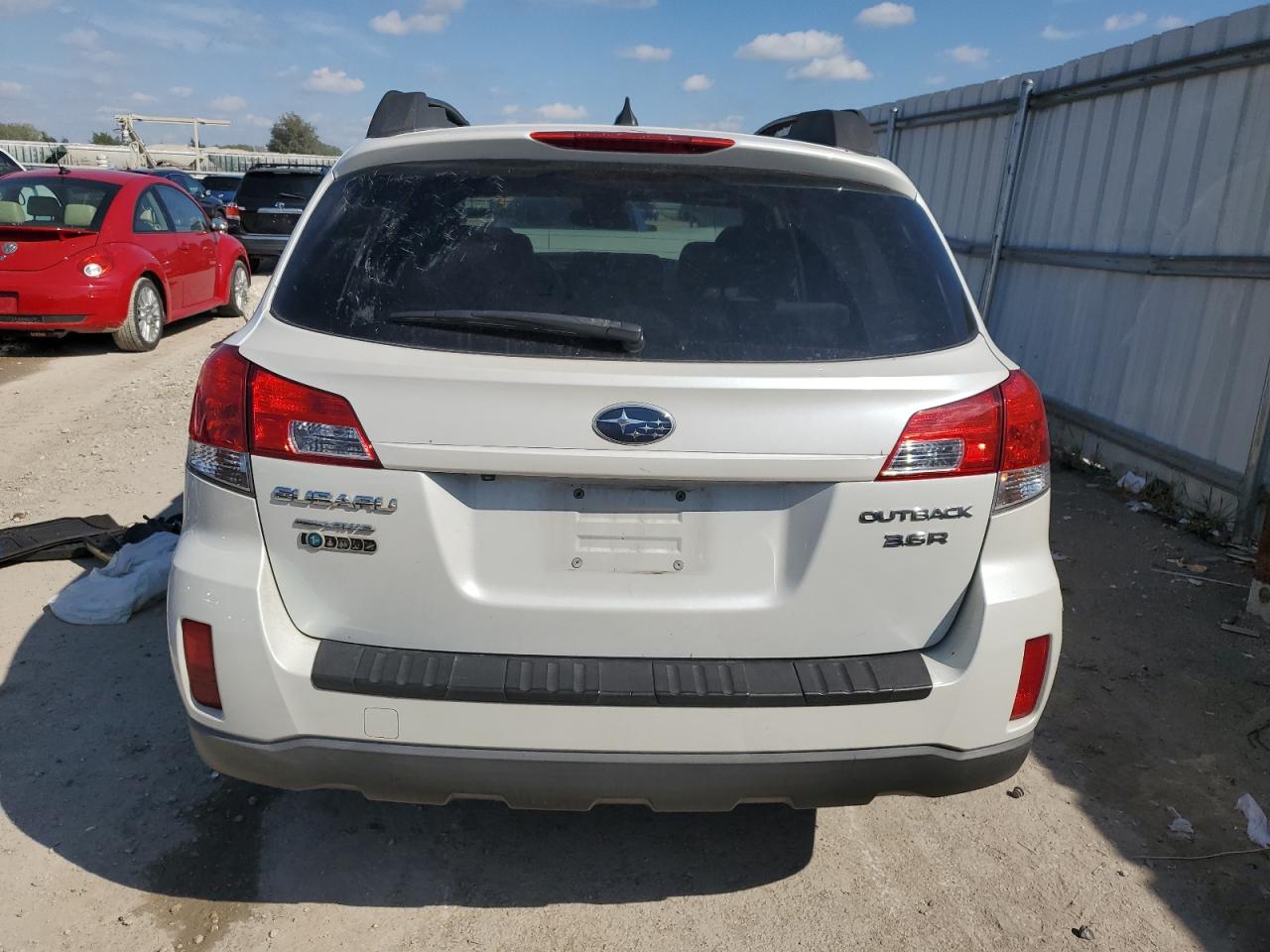 2011 Subaru Outback 3.6R Limited VIN: 4S4BRDLC9B2445349 Lot: 82046645