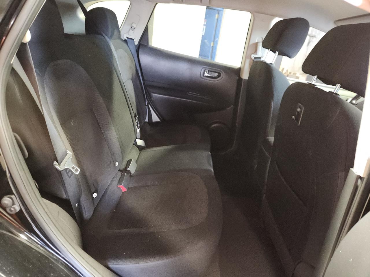 2011 Nissan Rogue S VIN: JN8AS5MV8BW266243 Lot: 80493505