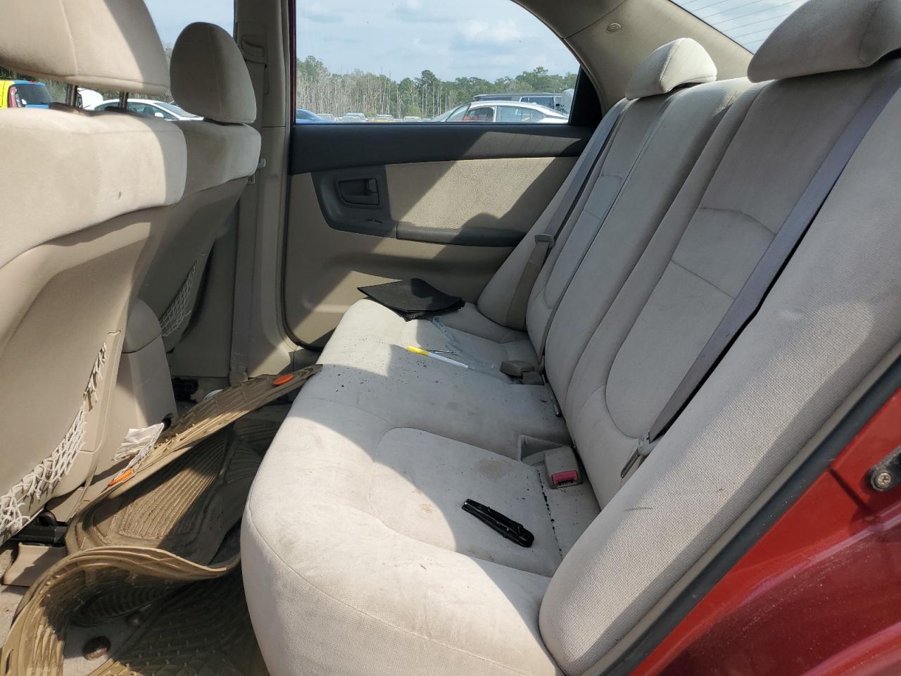 2004 Kia Spectra Lx VIN: KNAFE121345020448 Lot: 80732035