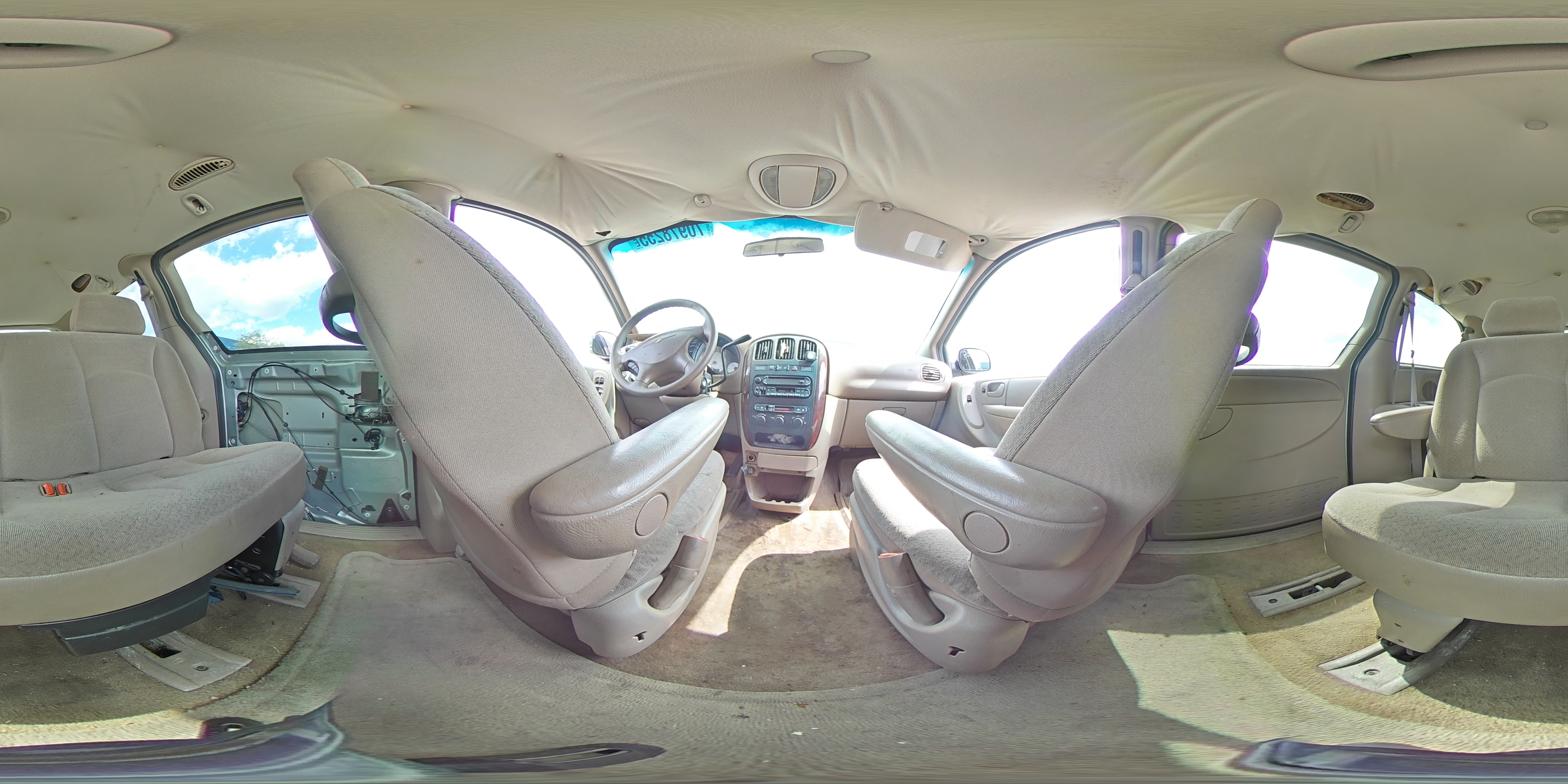 2003 Chrysler Town & Country Lx VIN: 2C4GP44323R134847 Lot: 70978255