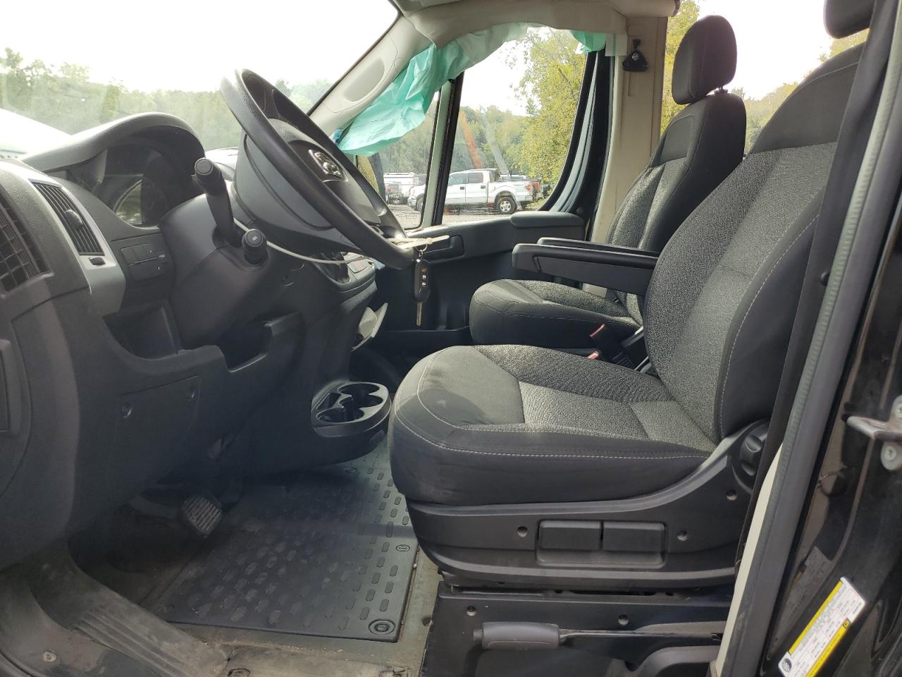 2019 Ram Promaster 2500 2500 High VIN: 3C6TRVDG9KE539709 Lot: 82123745