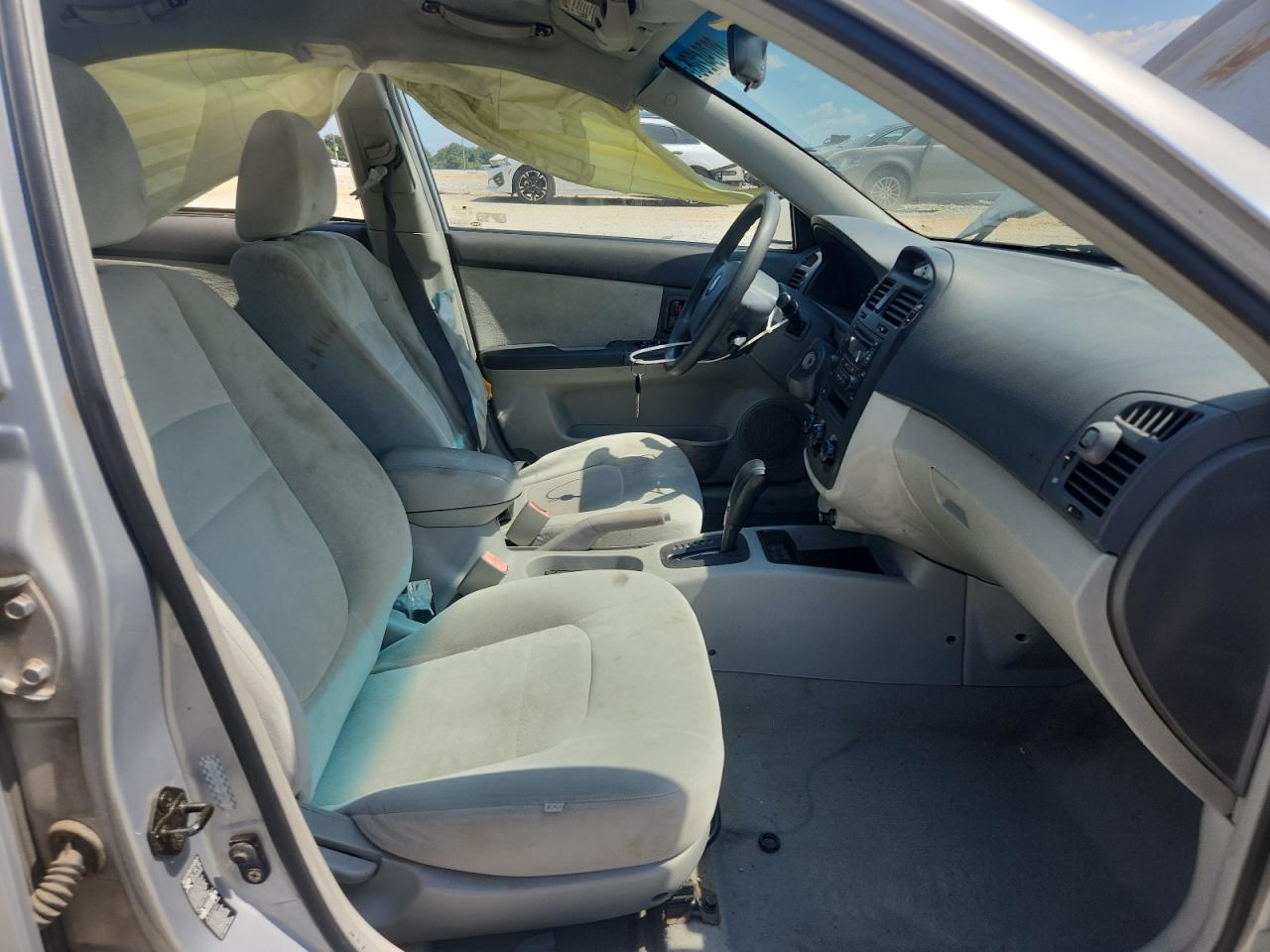 2005 Kia Spectra VIN: KNAFE121255097821 Lot: 80794205