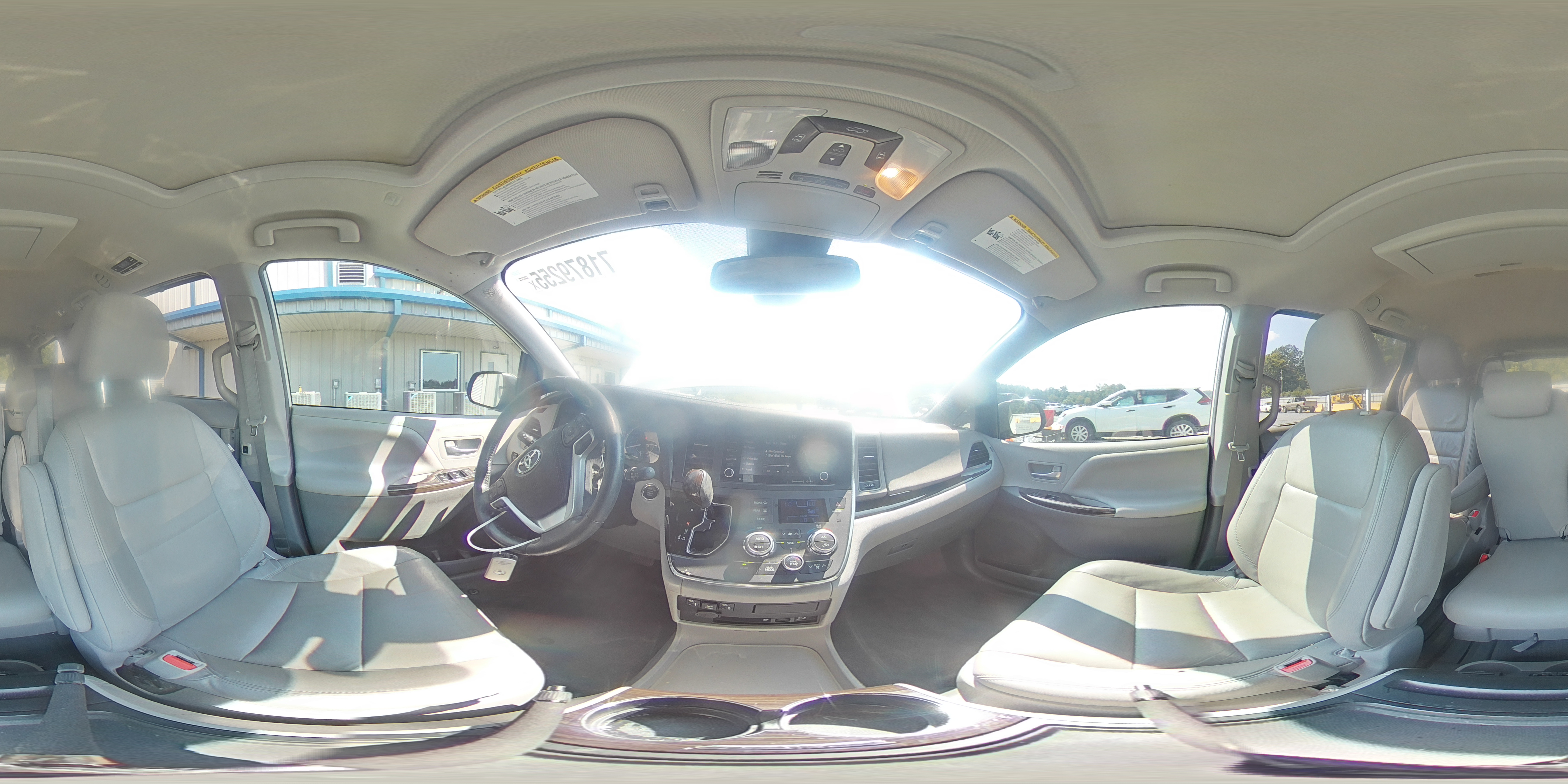 2019 Toyota Sienna Xle VIN: 5TDYZ3DC1KS966744 Lot: 71879255