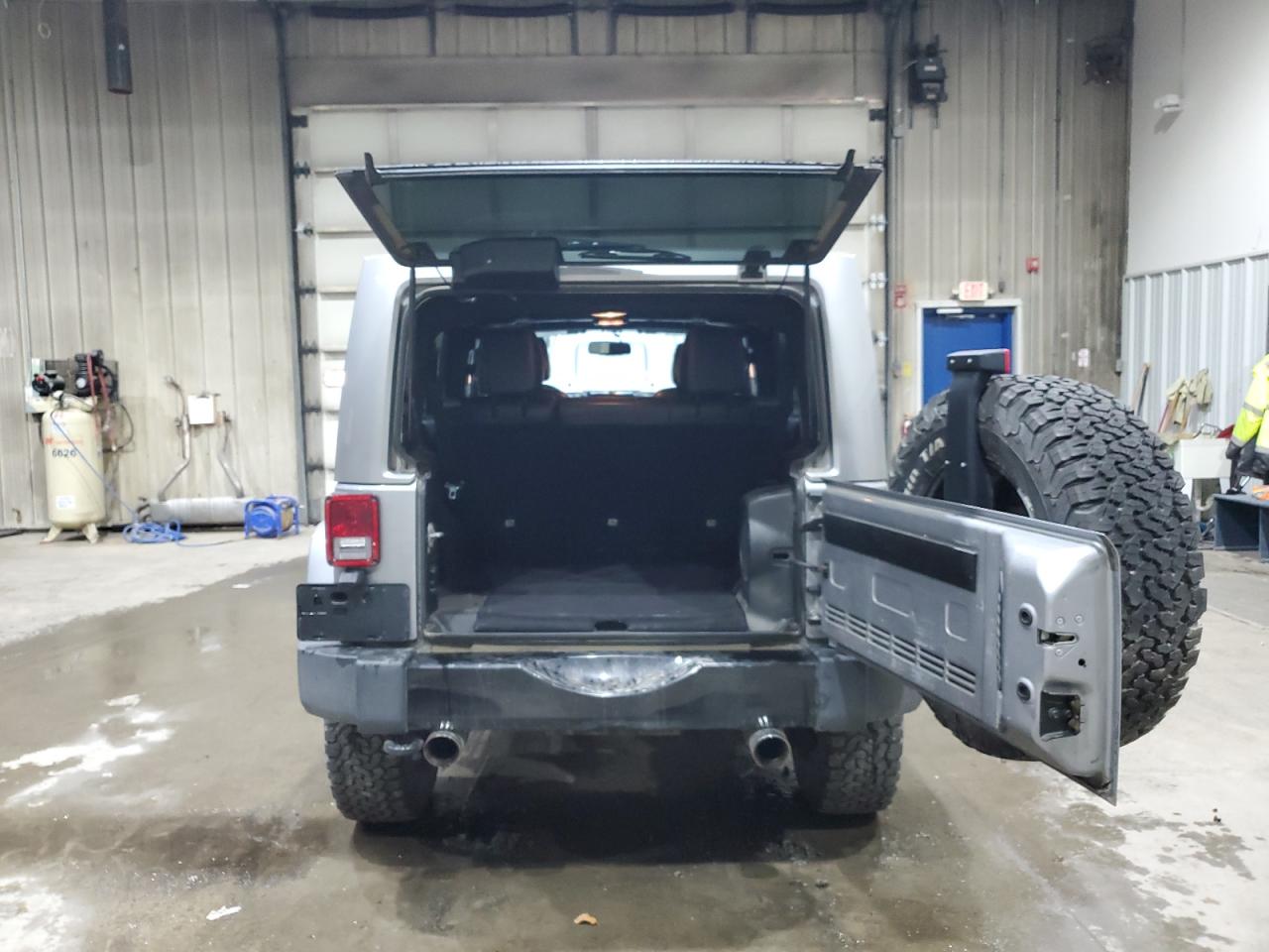 2014 Jeep Wrangler Unlimited Sahara VIN: 1C4HJWEG5EL158980 Lot: 84776305