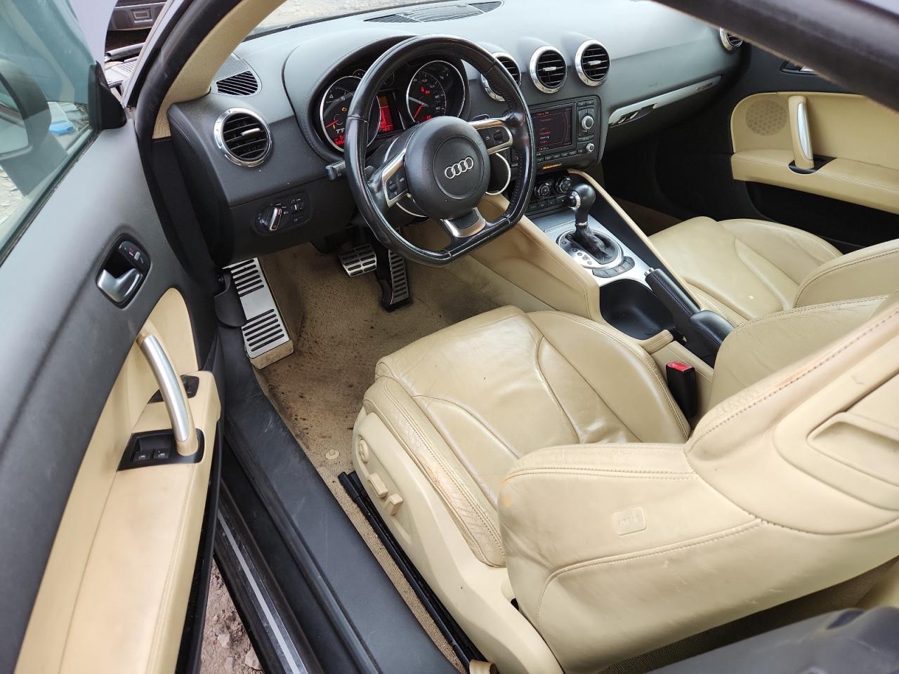 2008 Audi Tt 3.2 Quattro VIN: TRUDD38J981040867 Lot: 81870775