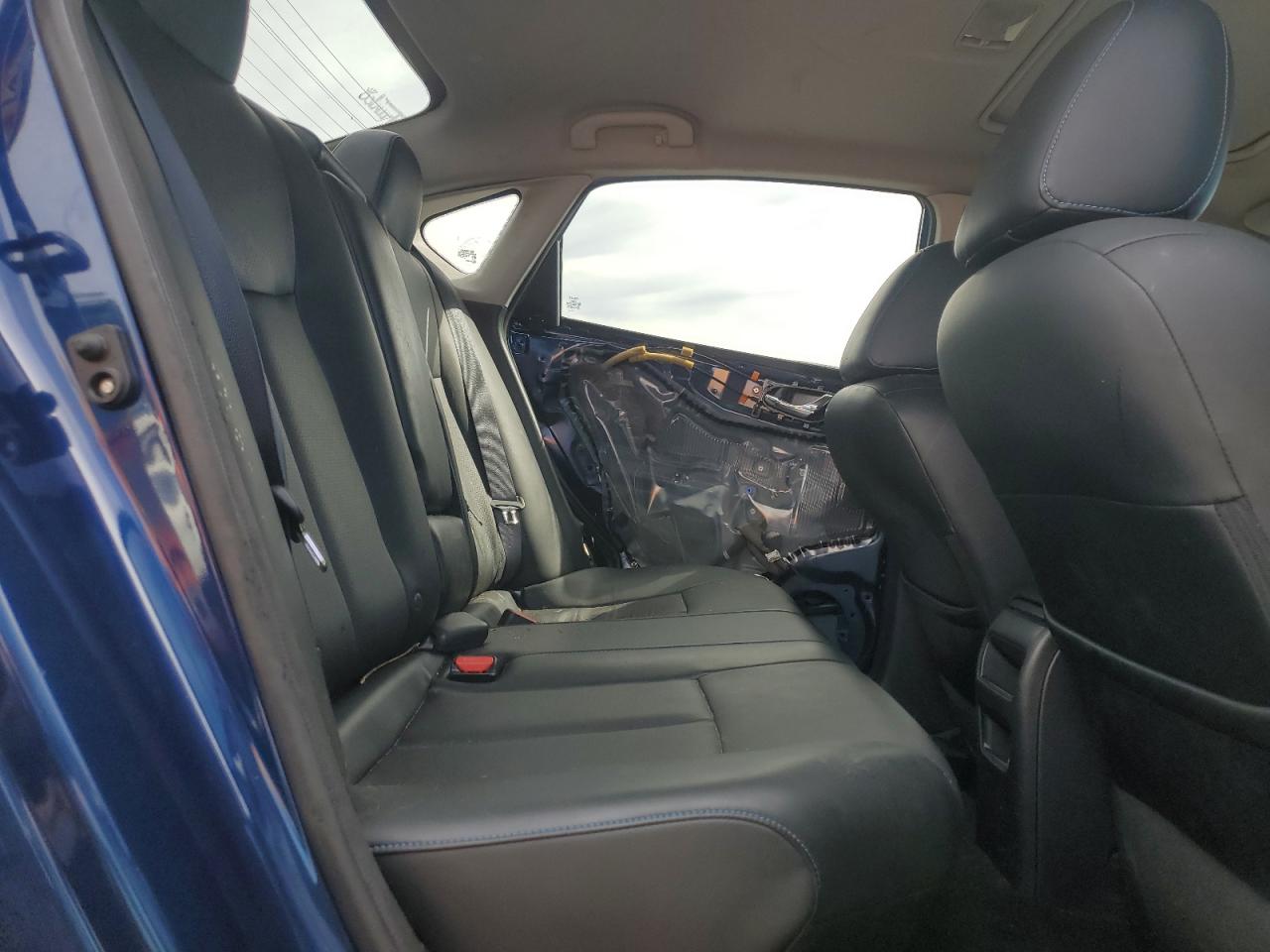 2017 Nissan Sentra Sr Turbo VIN: 3N1CB7AP8HY205310 Lot: 71808265