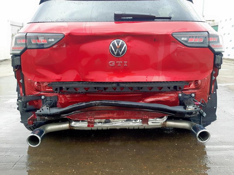 2024 VOLKSWAGEN GOLF GTI TSI S-A 