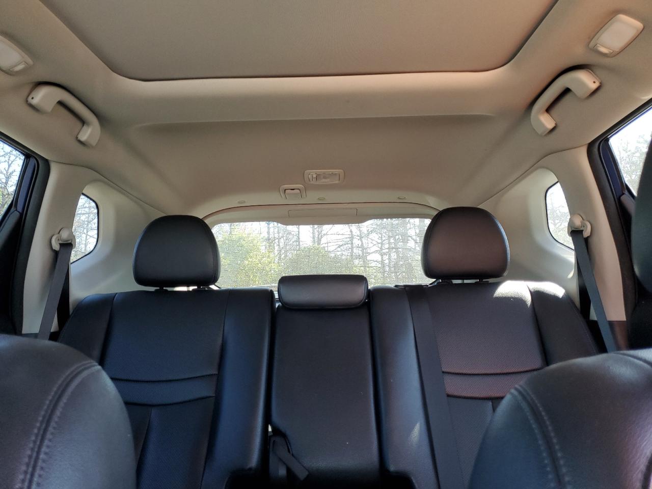 2019 Nissan Rogue S VIN: 5N1AT2MV6KC815720 Lot: 80411405