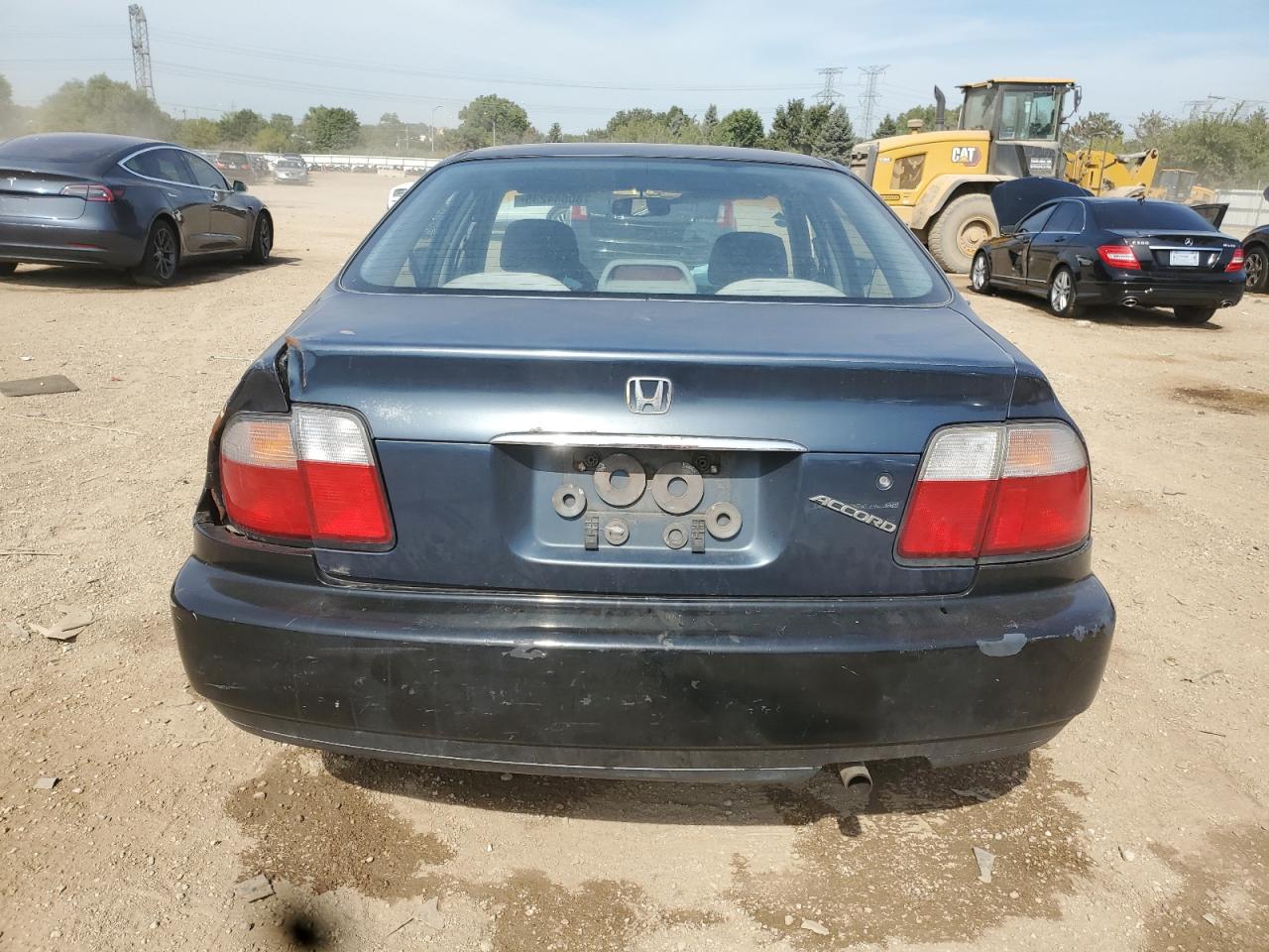 1997 Honda Accord Lx VIN: 1HGCD5634VA035434 Lot: 80644235