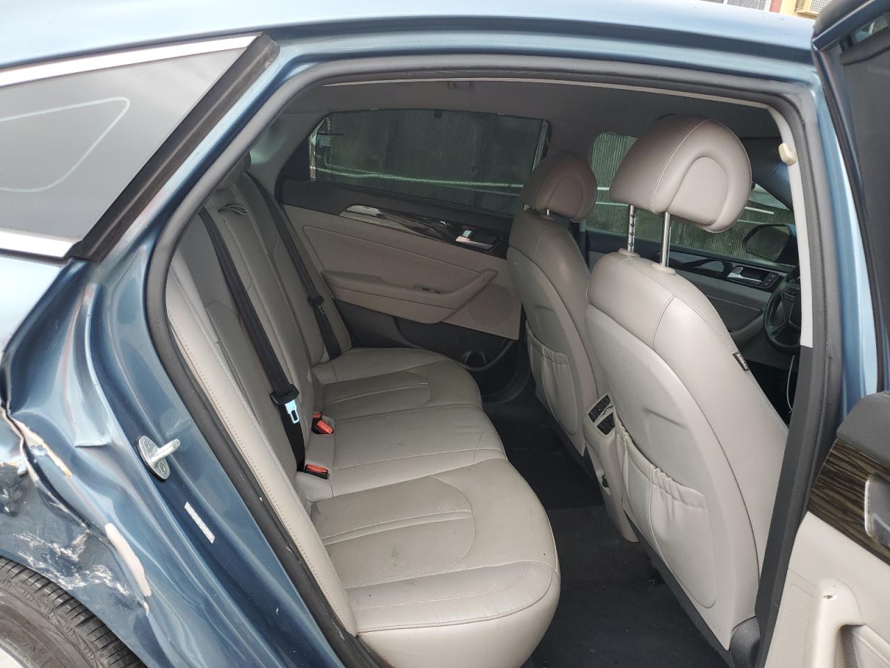 2016 Hyundai Sonata Hybrid VIN: KMHE34L17GA015832 Lot: 70666315