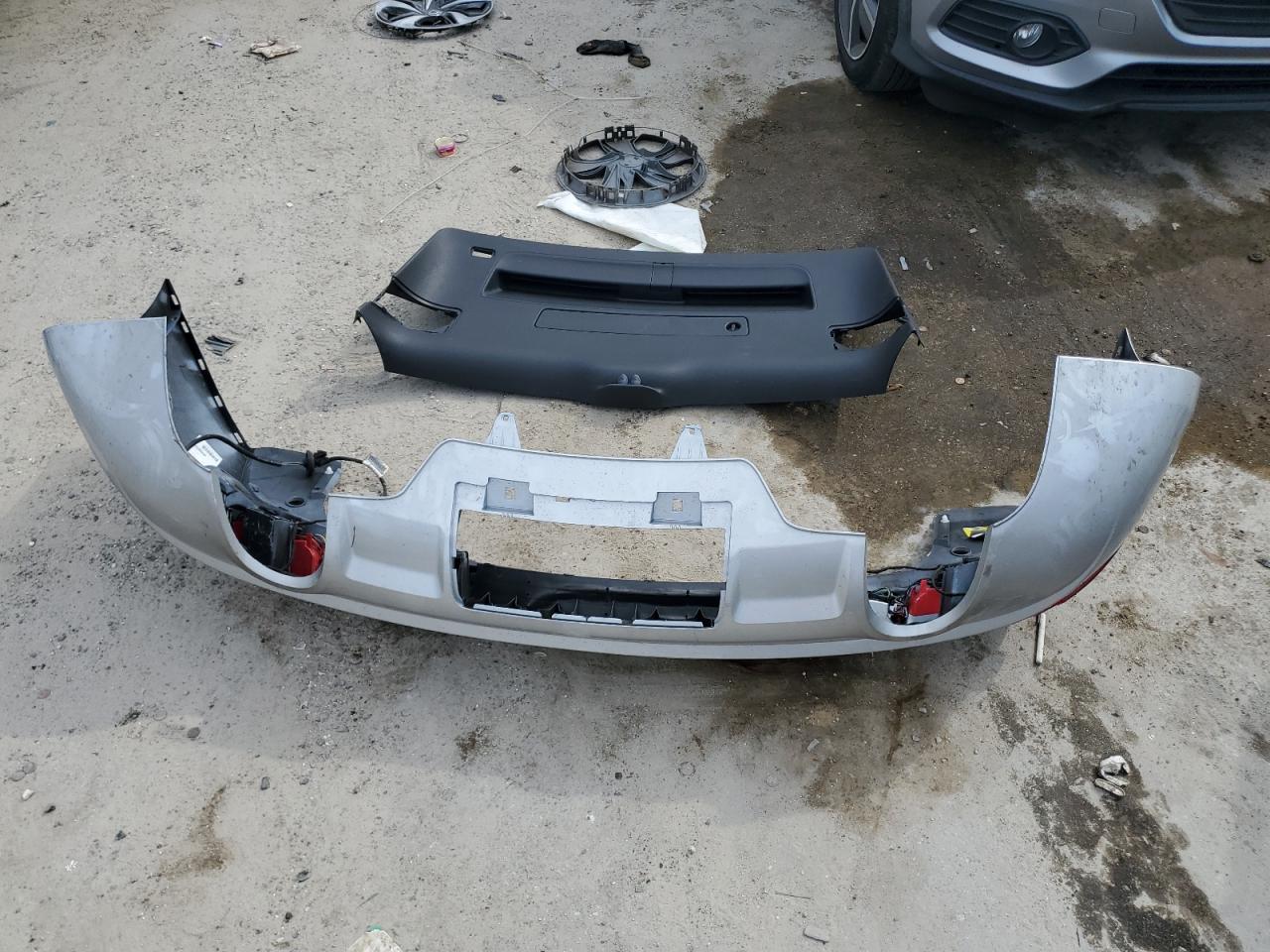 2011 Ford F150 Supercrew VIN: 1FTFW1EF6BFD39728 Lot: 81255635