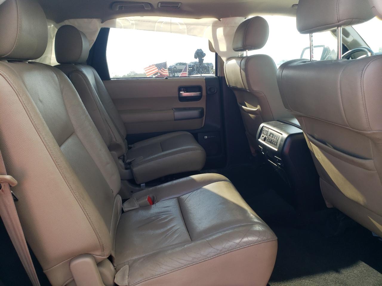 2014 Toyota Sequoia Limited VIN: 5TDJW5G14ES101495 Lot: 84576945