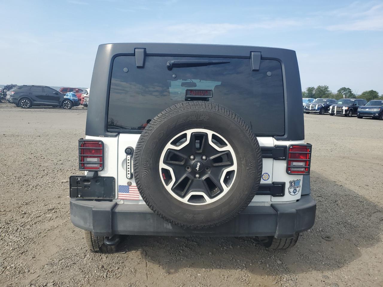 2016 Jeep Wrangler Unlimited Sport VIN: 1C4BJWDG4GL201053 Lot: 81426795