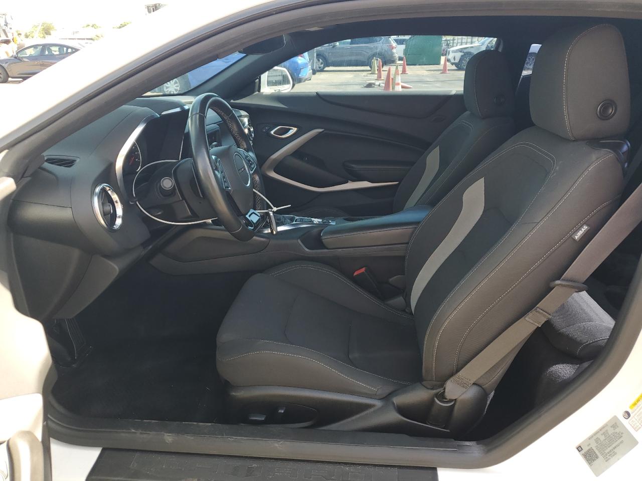 2021 Chevrolet Camaro Ls VIN: 1G1FB1RX3M0117757 Lot: 84729725