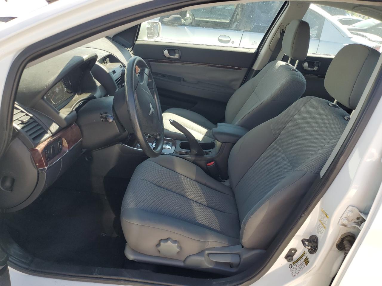 2010 Mitsubishi Galant Es VIN: 4A32B3FF5AE013005 Lot: 71027255