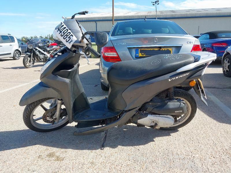 2017 HONDA NSC 110 MPDH  for sale at Copart SANDWICH