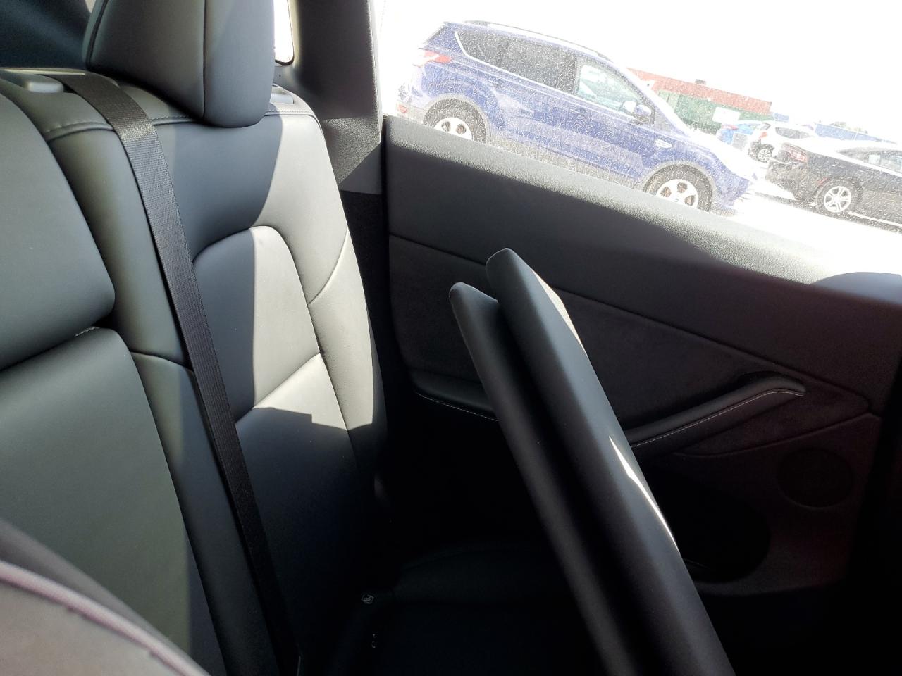 2024 Tesla Model Y VIN: 7SAYGDEE9RA278646 Lot: 81840385