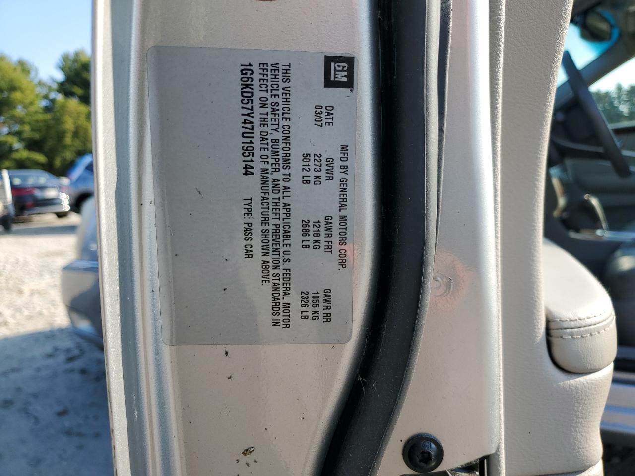 2007 Cadillac Dts VIN: 1G6KD57Y47U195144 Lot: 83865625