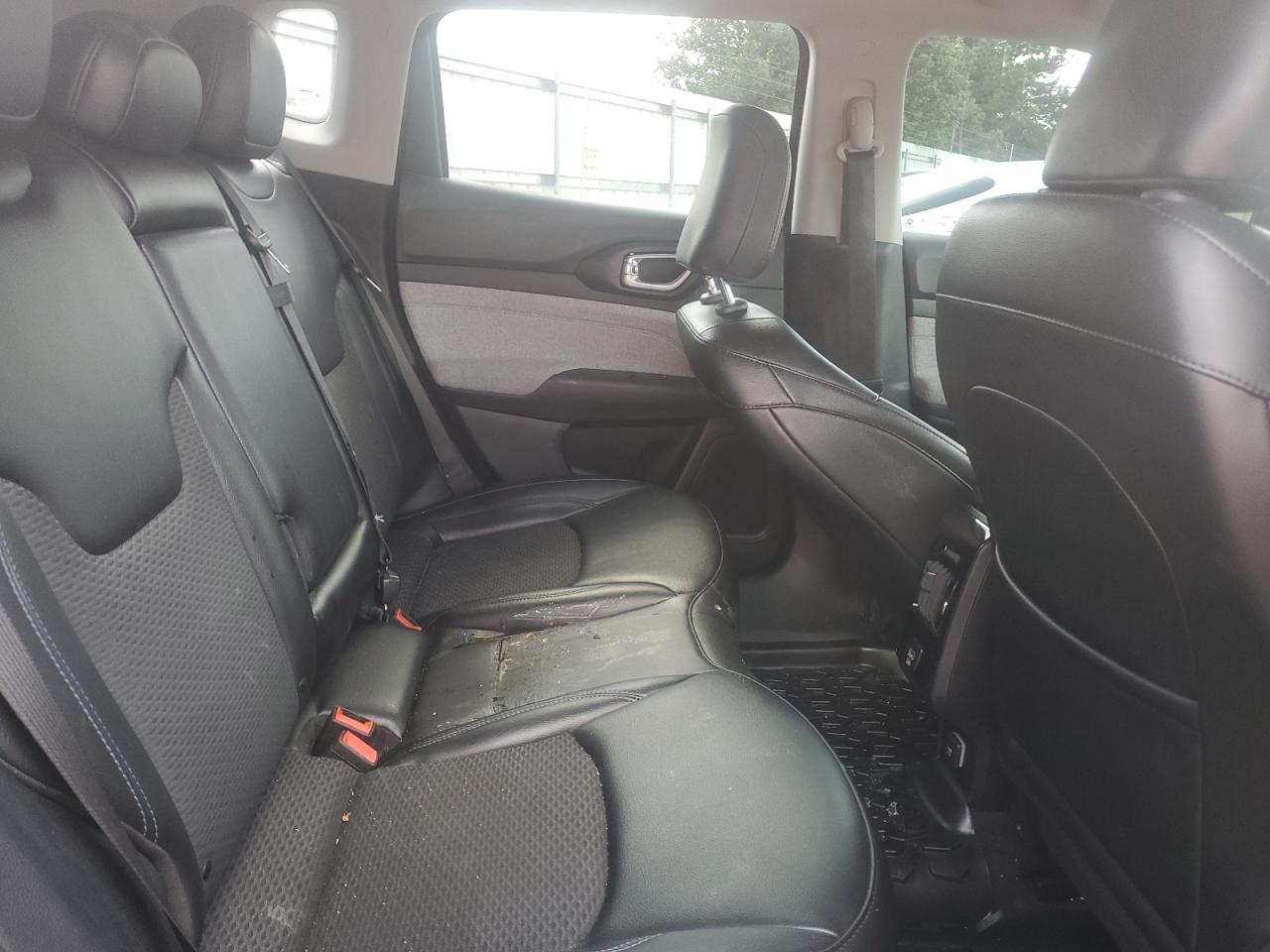 2022 Jeep Compass Latitude VIN: 3C4NJCBB9NT138875 Lot: 83774745