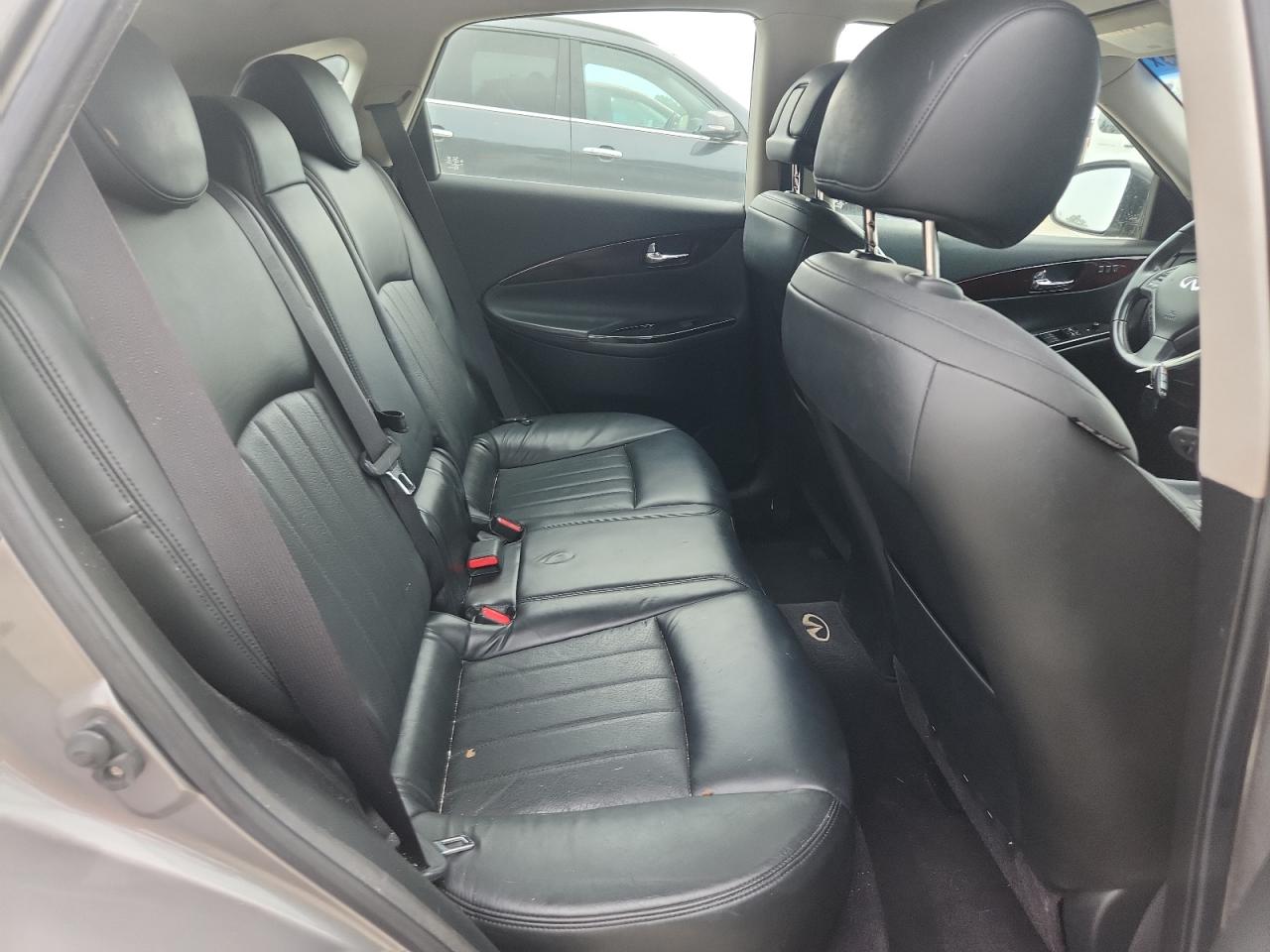 2010 Infiniti Ex35 Base VIN: JN1AJ0HR8AM751154 Lot: 81767735