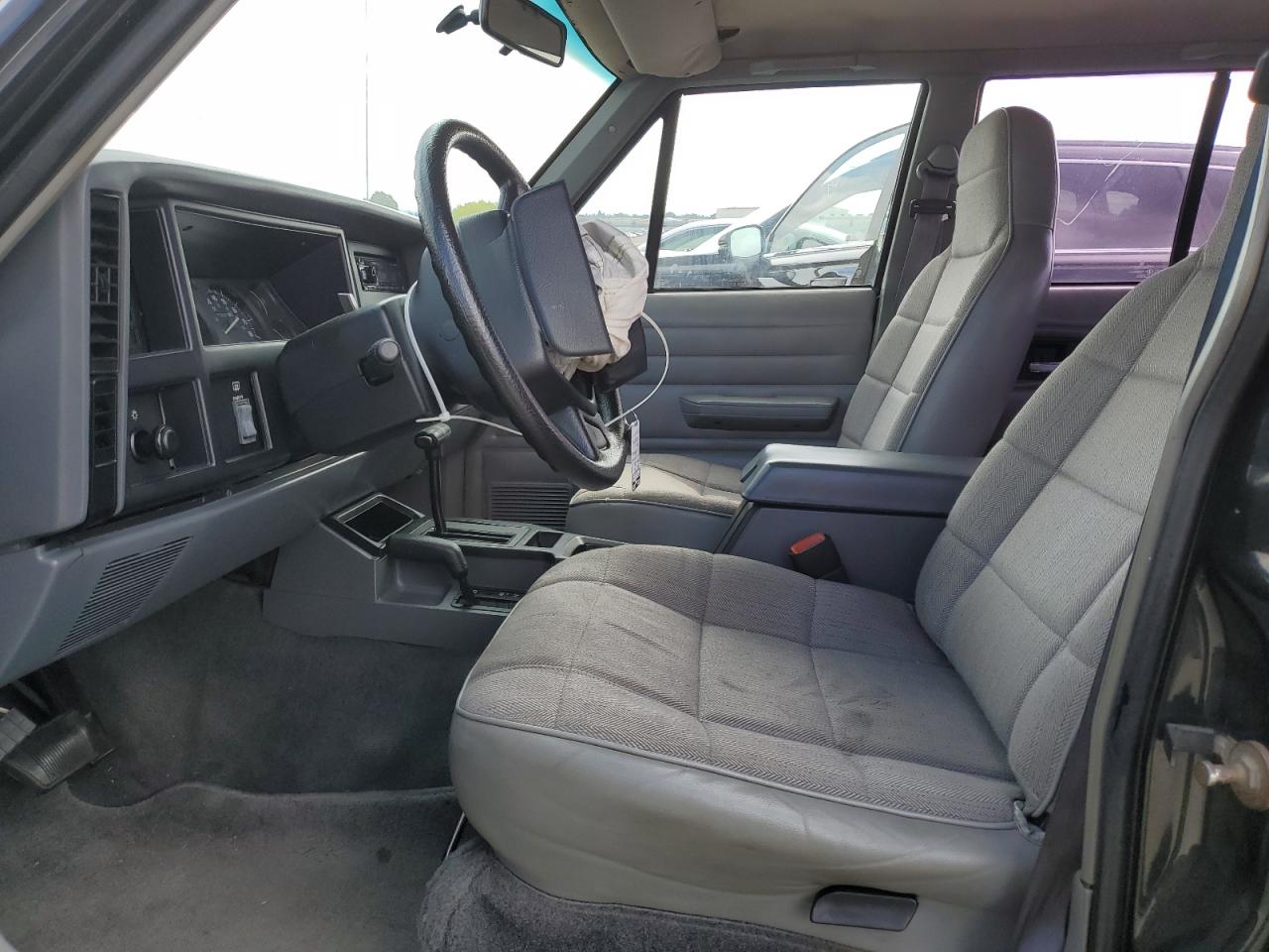 1996 Jeep Cherokee Se VIN: 1J4FJ28S1TL155596 Lot: 71926485